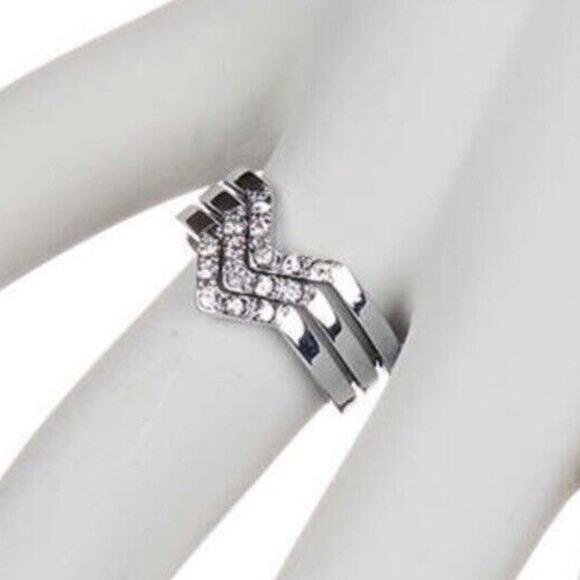 Rebecca Minkoff Crystal CZ Chevron Ring Set Of 3 Rings Size 7 Rhodium Plated New - Picture 1 of 6